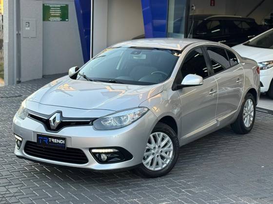 RENAULT FLUENCE 2.0 DYNAMIQUE PLUS 16V FLEX 4P AUTOMÁTICO